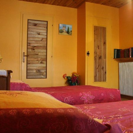 Saint-Paul-lès-Romans Les Pascals Bed & Breakfast エクステリア 写真