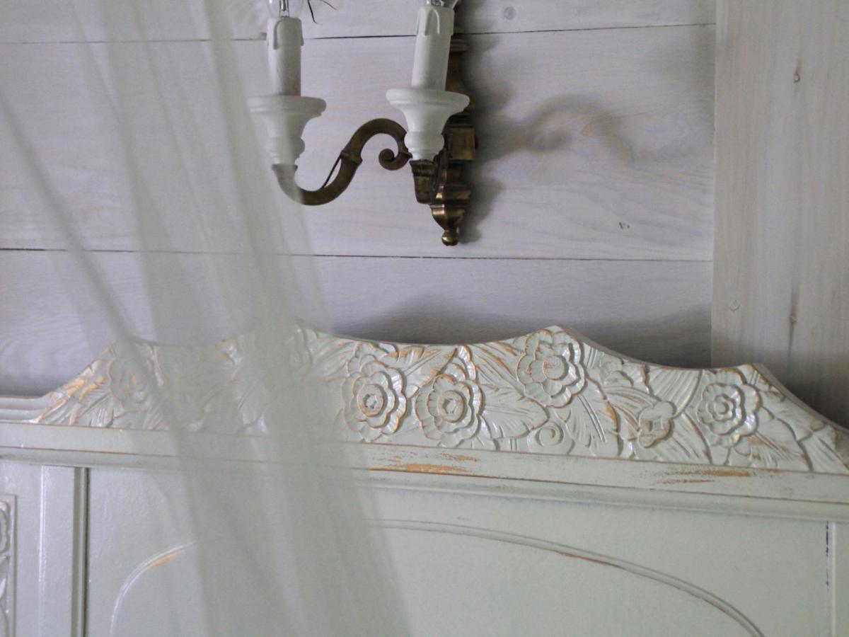 Saint-Paul-lès-Romans Les Pascals Bed & Breakfast エクステリア 写真