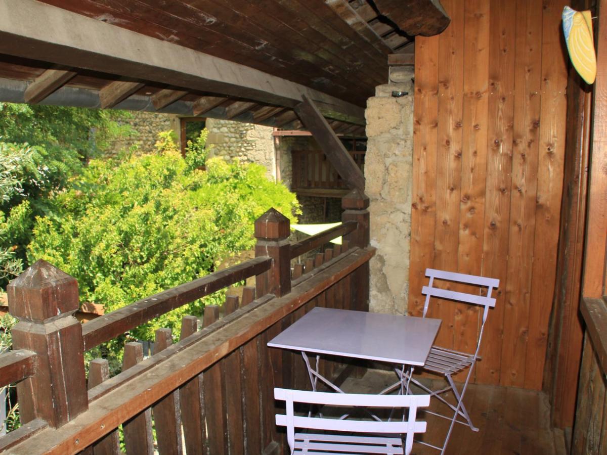 Saint-Paul-lès-Romans Les Pascals Bed & Breakfast エクステリア 写真